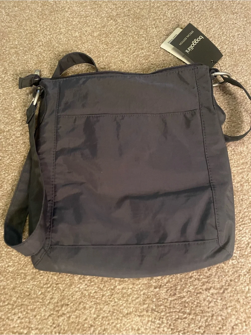 Baggallini grey crossbody